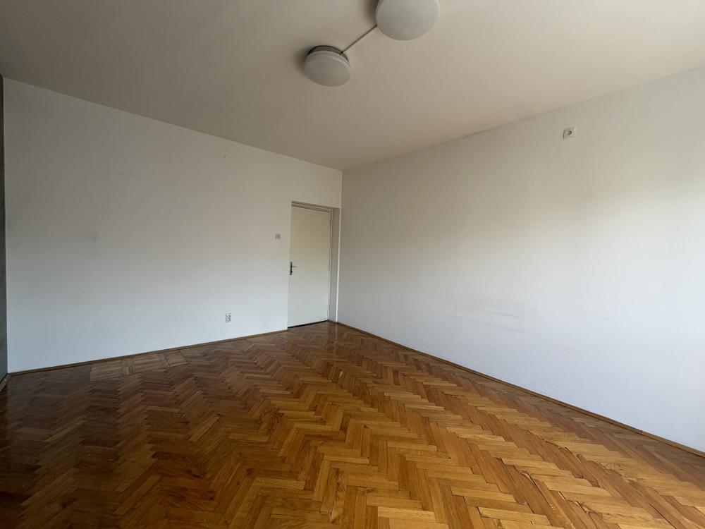 Slika 2 - Cara Dušana, Dvosoban stan na prodaju, 68m2, 289.000€